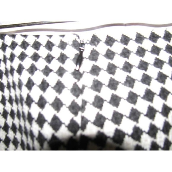 Talbots Houndstooth Wool Mini skirt, Sz small, fully lined, - Picture 8 of 16